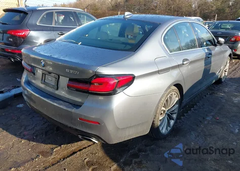 2022 BMW 530 I xDrive z USA, uszkodzony, nr VIN WBA13BJ00NWX51851